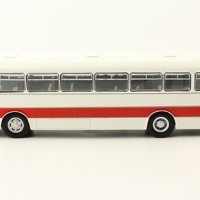Ikarus 556.10 Автобус - мащаб 1:72 на ДеАгостини модела е нов в блистер Икарус, снимка 2 - Колекции - 30282175