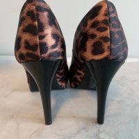 Обувки “H&M”, снимка 3 - Дамски обувки на ток - 34313919