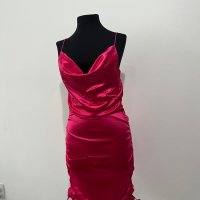Сатенена розова рокля, снимка 4 - Рокли - 40577625