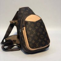 Мъжка чанта Louis Vuitton , снимка 1 - Чанти - 29907276