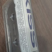 Аудио касета Kiss "REVENGE'', снимка 3 - Аудио касети - 37024521