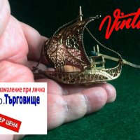 Стар позлатен сувенир лодка, снимка 1 - Други ценни предмети - 44351068