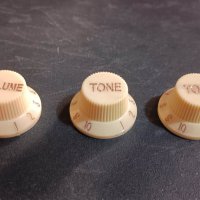 Vintage Cream Strat Knobs(1 volume,2 tone), снимка 2 - Китари - 39723998