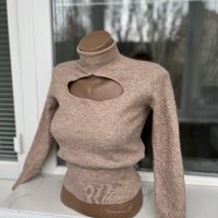Страхотна дамска блуза на Зара, снимка 2 - Блузи с дълъг ръкав и пуловери - 40387247