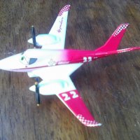 Метален модел играчка на малък двумоторен витлов самолет Чесна, снимка 1 - Колекции - 38559366