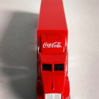 Coca-Cola , Кока Кола, нови камиони в кутия . , снимка 7 - Коли, камиони, мотори, писти - 44369081