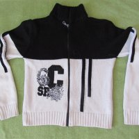 Машинно плетена жилеткав черно и бяло с цип, размер М, снимка 1 - Жилетки - 36662084