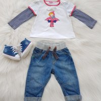 Дънки блуза и буйки за малка дама 3-6 месеца, снимка 1 - Комплекти за бебе - 29855182