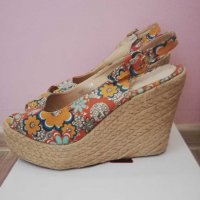 Дамски цветни сандали на платформа нови, 38 номер, снимка 2 - Сандали - 29272753