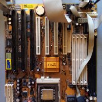 Платка с процесор  P200 ТХ-Pro S7, vga, sound, IDE, ISA, PCI, COM, LPT стар ретро компютър Правец , снимка 1 - Дънни платки - 42712294