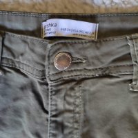 Дамски къси панталони Bershka , снимка 5 - Къси панталони и бермуди - 40490100
