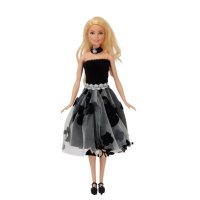 Детска кукла с красива рокля и аксесоари, снимка 1 - Кукли - 42892226