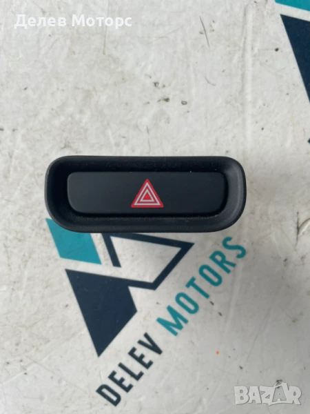 Бутон аварийни светлини M81564 CX1065 от Honda HR-V (RV) 1.5 eHEV I-MMD Hybrid (RV5) двигател LEC3, снимка 1