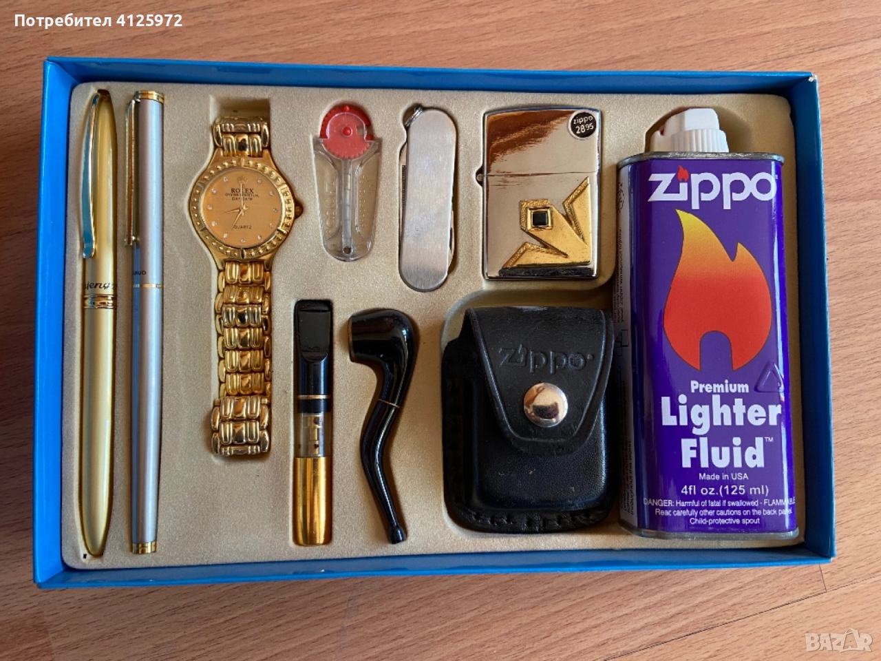 Стар, неупотребяван подаръчен комплект в кутия - запалка Zippo с калъфче, пълнител, джобно ножче, снимка 1