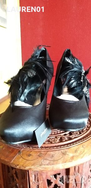 Обувки на S'Angle , снимка 1