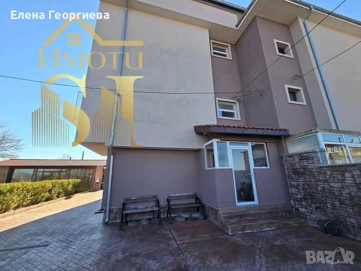 Къща в гр.Ахелой, снимка 1