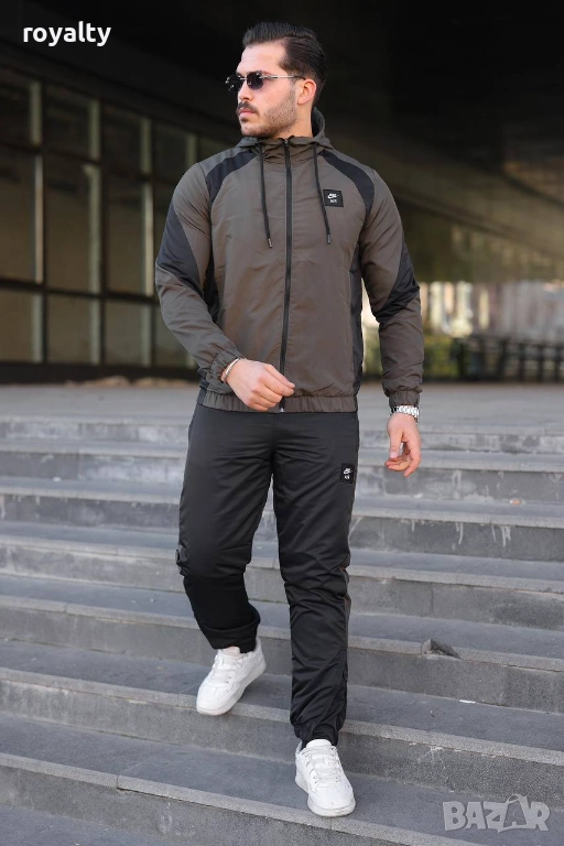 Nike НА ЕДРО Спортен Мъжки Екип 5 бр., снимка 1