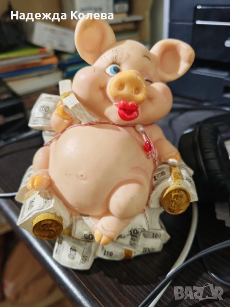 Касичка във формата на прасе, снимка 1