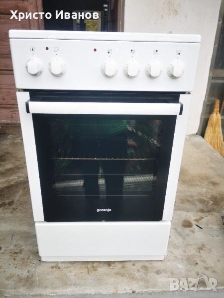 Печка Gorenje с керамичен плот, снимка 1
