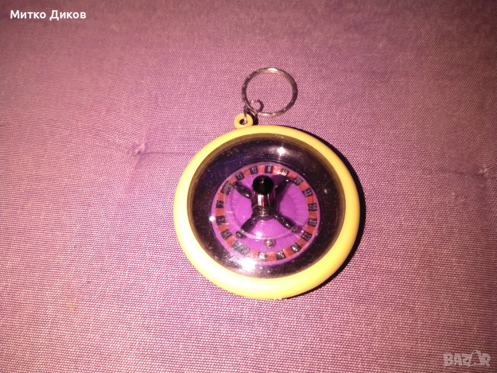 ключодържател ролетка работи нов може да се играе, снимка 1