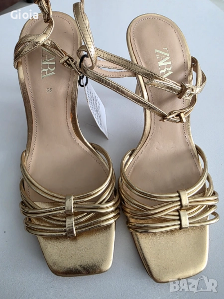 Zara златисти сандали, снимка 1