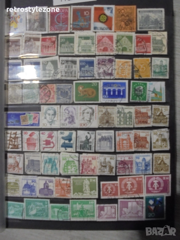 № 8373 Колекция от над 2000 пощенски марки  , снимка 1