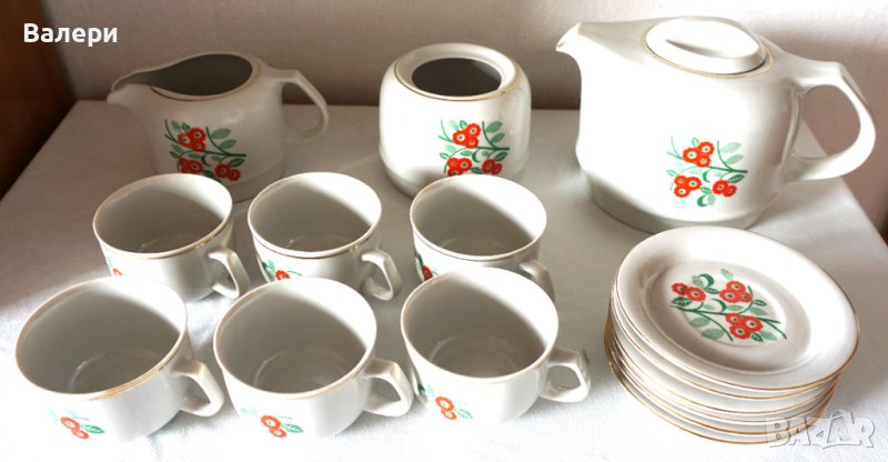Сервиз за кафе порцеланов, с позлата, снимка 1