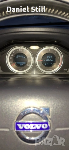 Volvo XC60 2.4D AWD Xenon Automatic 4, снимка 7 - Автомобили и джипове - 53881443