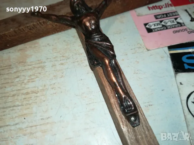 ДЪРВЕН КРЪСТ С ХРИСТОС МЕД МЕСИНГ-ВНОС ФРАНЦИЯ 1012241055, снимка 3 - Антикварни и старинни предмети - 48291018