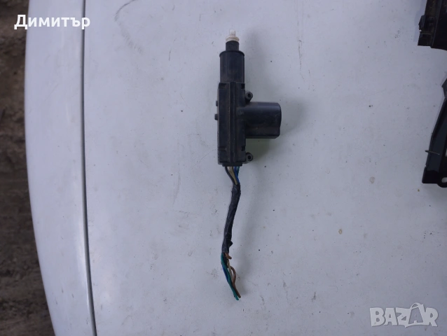 Моторче Централно - Уноверсално