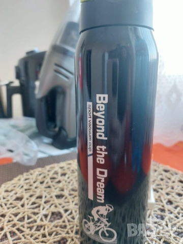 Нова спортна термо бутилка за течности от неръждаема стомана, снимка 5 - Термоси - 53060364