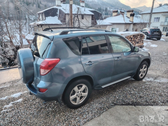 Toyota Rav 4 , снимка 12 - Автомобили и джипове - 53992349