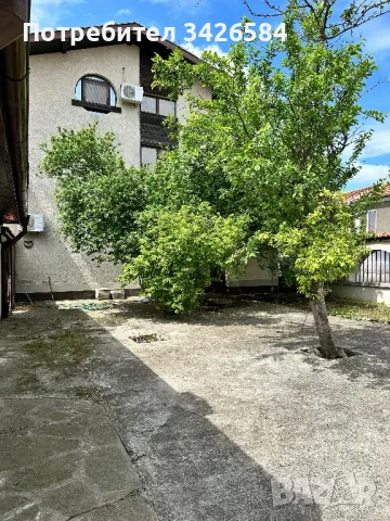 Триетажна къща в гр. Каблешково, снимка 1