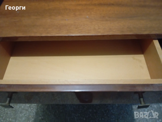 Тоалетка с огледало, снимка 3 - Тоалетки - 54051111