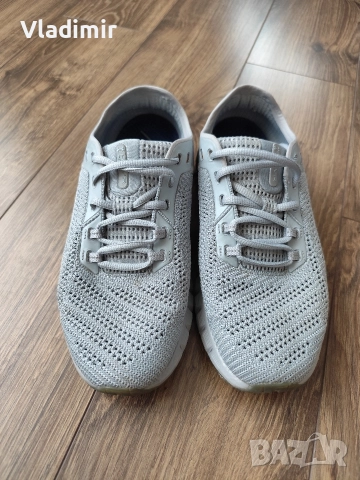 Маратонки Under Armour , снимка 3 - Маратонки - 52985972
