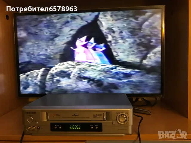 Видеокасета '' Спящата красавица и Капитан Балу ''  VHS, снимка 11 - Анимации - 49153612