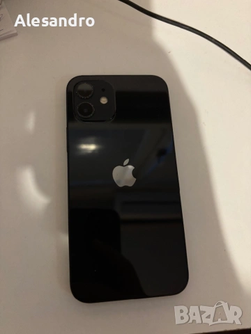 Iphone 12. 64GB. В отлично състояние