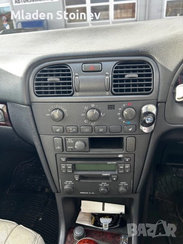 Volvo s40 1.8i десен волан, снимка 13 - Автомобили и джипове - 52998586