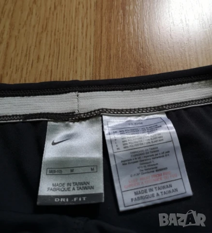Оригинални дамски спортни къси гащи Nike pro размер М , снимка 9 - Спортни екипи - 50715593