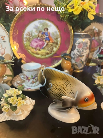 Hollohaza Hungary  Handpainted Porcelain Fish “ Рибата” Код P2257, снимка 4 - Антикварни и старинни предмети - 54241587