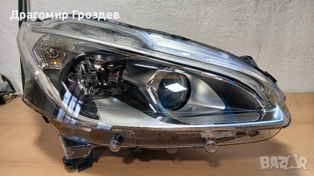 Оборудван десен фар за Peugeot 208 I Facelift / Пежо 208 (2016-2019)