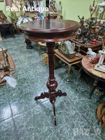 Уникална антикварна висока френска масичка , снимка 4 - Антикварни и старинни предмети - 48417926