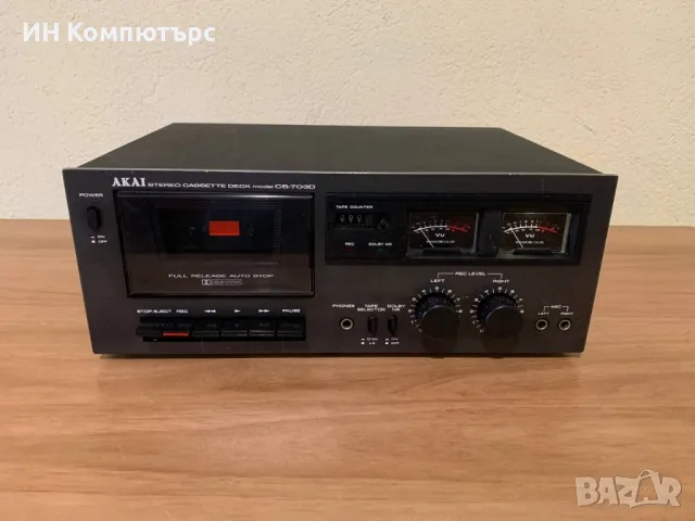 Продавам дек Akai CS-703D