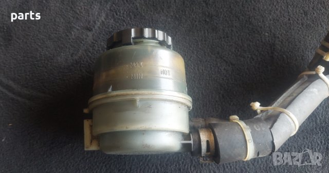 Казанче Хидравлична Течност Лексус ИС200 - Lexus IS200 N, снимка 2 - Части - 42422116