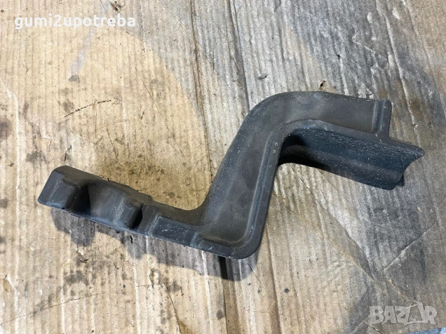 Ляво Уплътнение Капак Чистачки 668730137R Renault Talisman 2017г 147kW