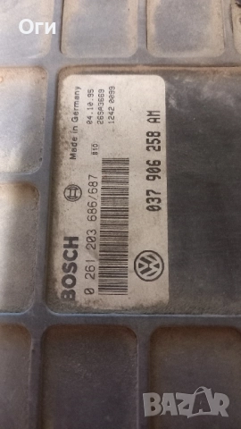 Компютър за Фолксваген Пасат В4 и Голф 3 1.6 101к.с. 037 906 258 AM  0 261 203 686/687, снимка 2 - Части - 52527106