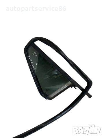 Странично малко стъкло за задна дясна врата за Hyundai Santa Fe (2009)