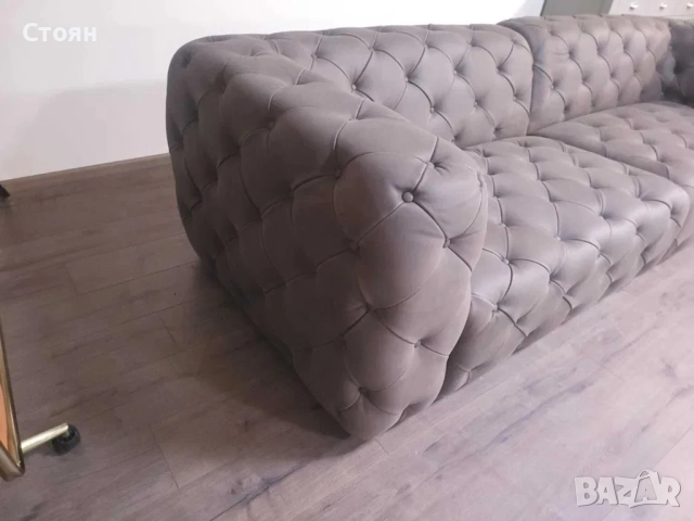 Дизайнерски кафяви кожени дивани две четворки Честърфийлд, снимка 8 - Дивани и мека мебел - 51954131