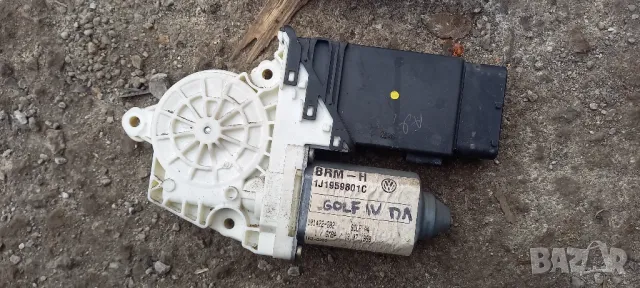 Ел. моторчета стъклоповдигач VW Golf IV