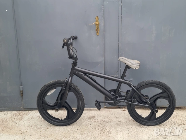 BMX Freestyle велосипед с лети капли (Mag Wheels) – Матово черен, снимка 2 - Велосипеди - 54208647